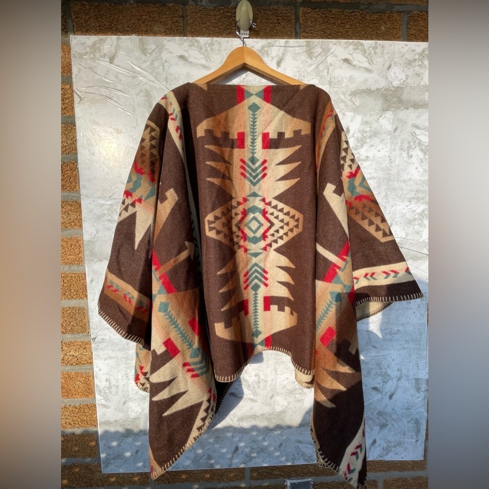 Ralph Lauren Sport Aztec Wool Poncho Boho Western Blanket Wrap Cape Made in USA - Picture 9 of 17